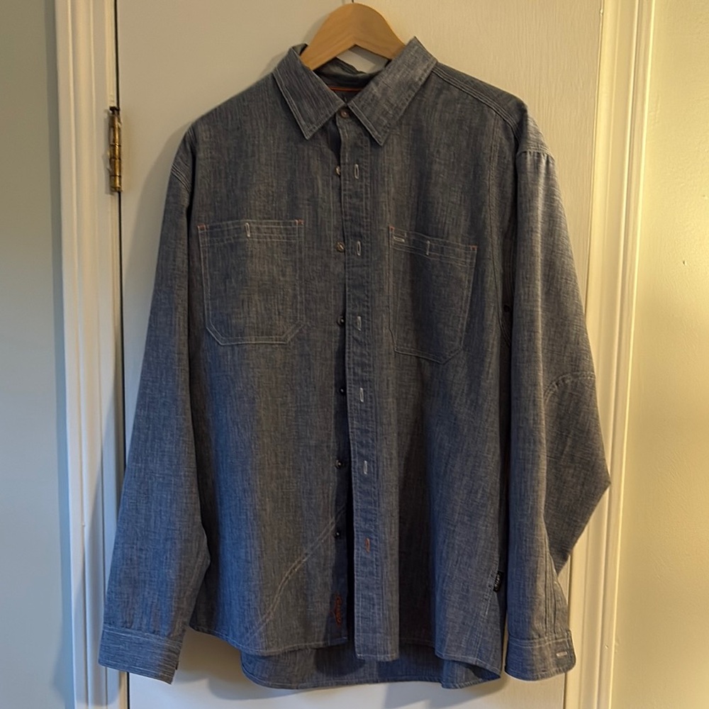 Orvis Casual Heathered Blue Button-Up Shirt